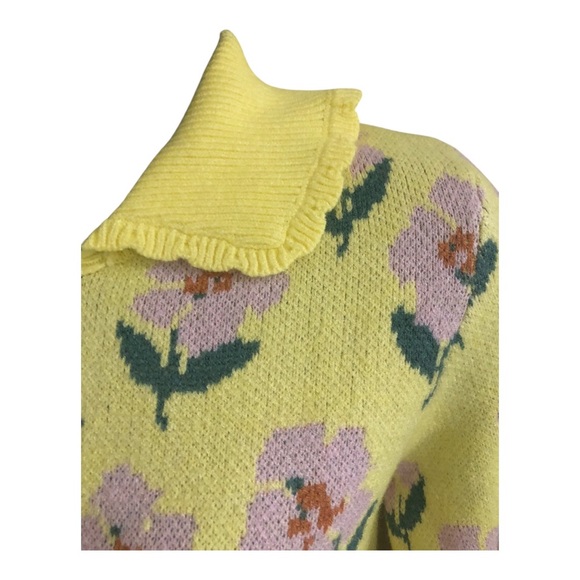 Yellow and pink daisy flower print polo style long sleeve sweater size large new - Picture 4 of 10